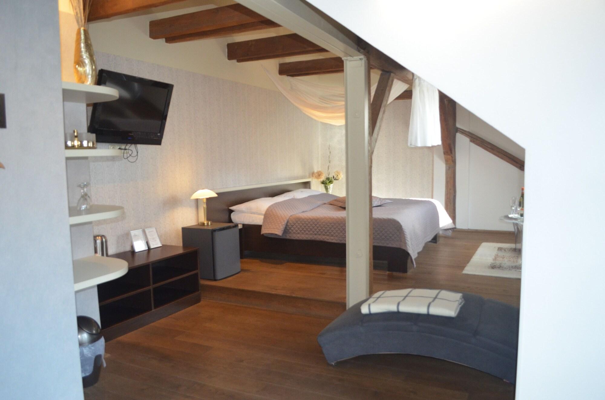 Hotel Peregrin Cesky Krumlov Luaran gambar