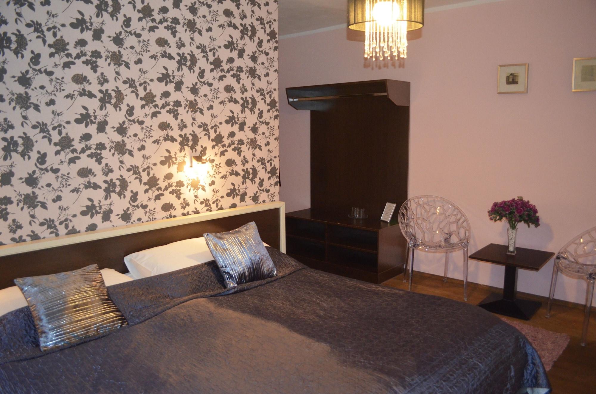 Hotel Peregrin Cesky Krumlov Luaran gambar