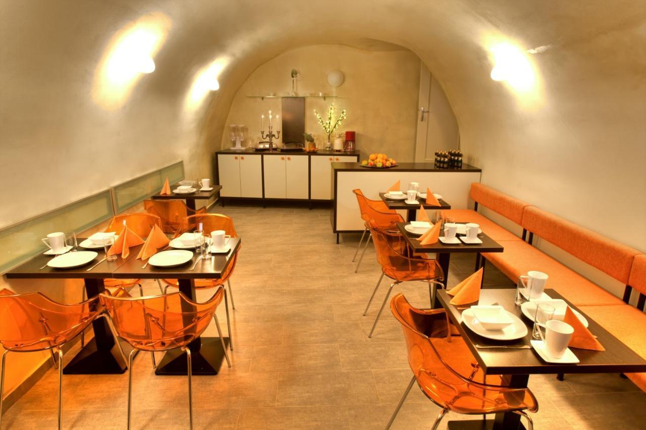 Hotel Peregrin Cesky Krumlov Luaran gambar