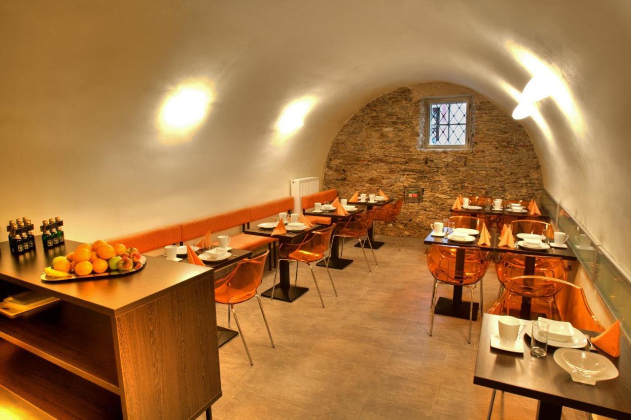 Hotel Peregrin Cesky Krumlov Luaran gambar